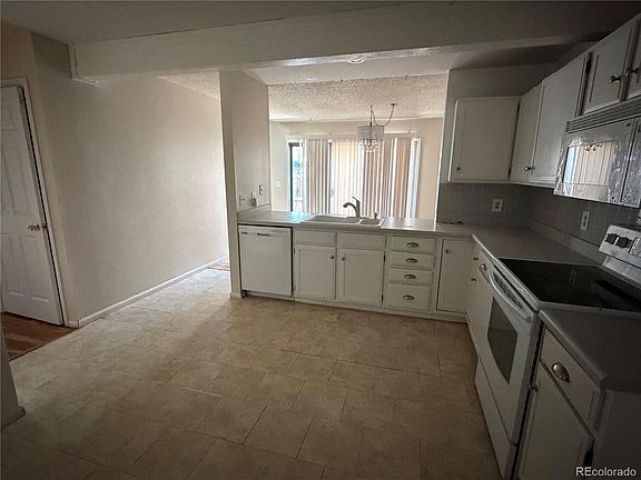 3rd image of 15361 E Louisiana Avenue