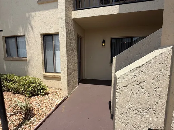 551 S Brevard Ave APT 305, Cocoa Beach, FL 32931