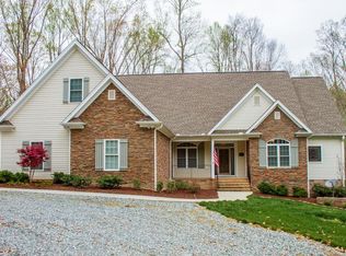 5012 Thomas Rd, Mebane, NC 27302