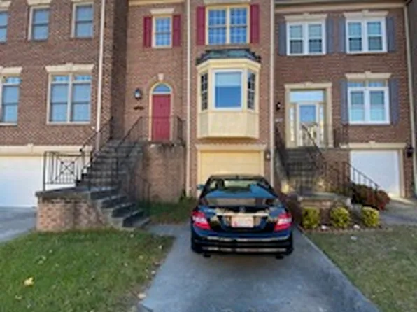 2032 Pinecroft Ct, Odenton, MD 21113