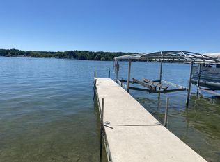 5849 S Hacker Dr, West Bend, WI 53095