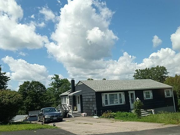 3rd image of 97 Back River Rd