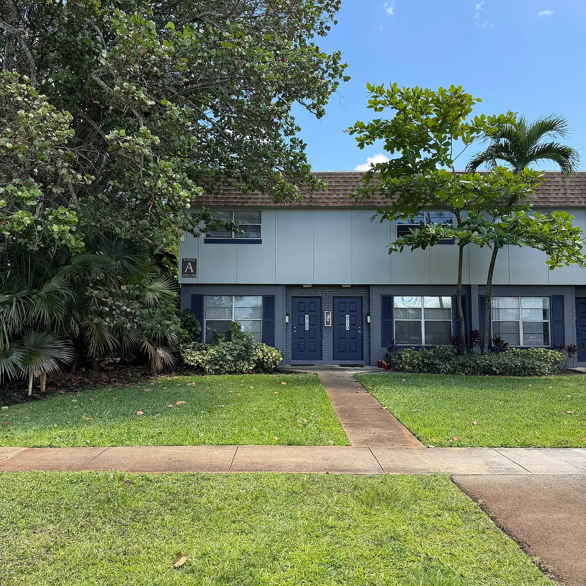 Building Photo - 4700 NW 9th Ct #4700