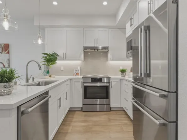 1010 San Pierre Way, Mountain View, CA 94043