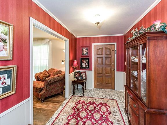 2nd image of 2029 Pitch Pine Dr