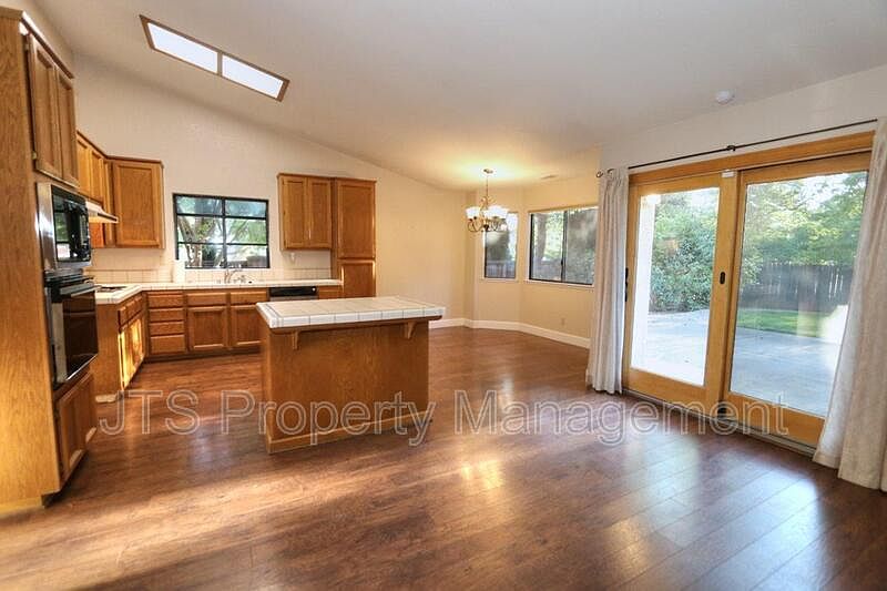 1st image of 8401 Blossom Hill Ct