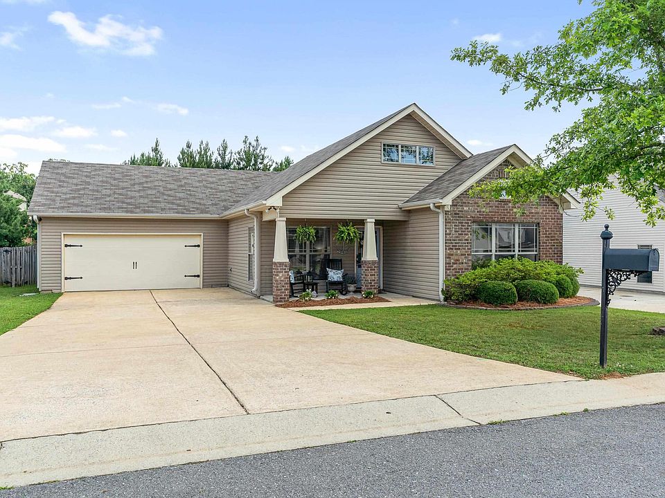 1st image of 554 Village Springs Ln