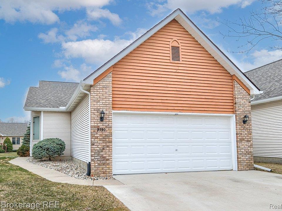 1st image of 9390 Rayna Dr