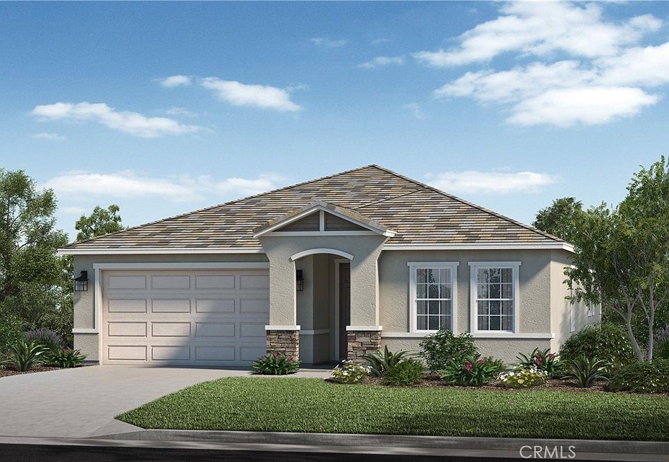 1st image of 45131 Kingbird Ln