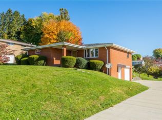 232 Crescent Dr, Washington, PA 15301