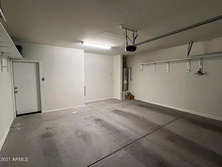 2210 N Saint Bonita Ln — Photo 24