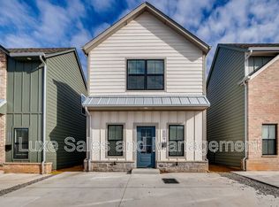 604 W 2nd St #110, Edmond, OK 73003