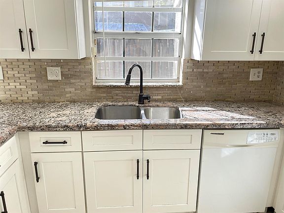 5th image of 12366 SW 51st Pl