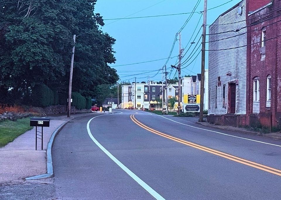 2nd image of 1054 Main St