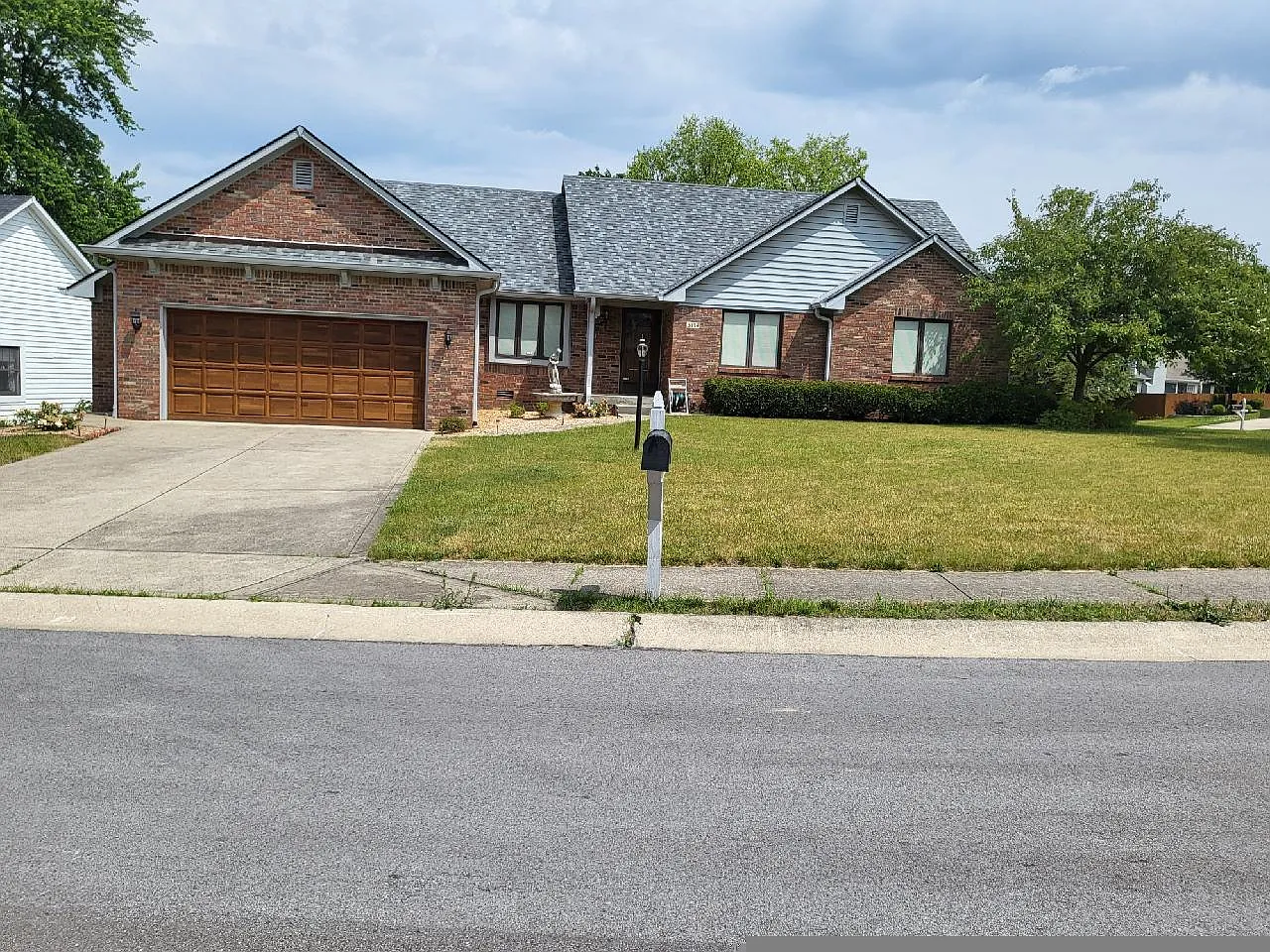 3124 Buckmoor Ct photo 1