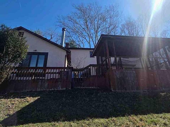3rd image of 4055 Sunbury Rd