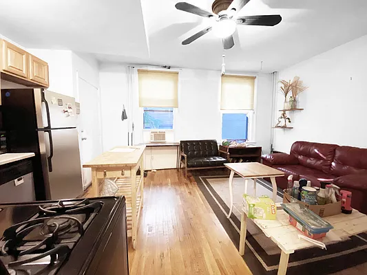 Rented by Coda Real Estate NYC | media 9