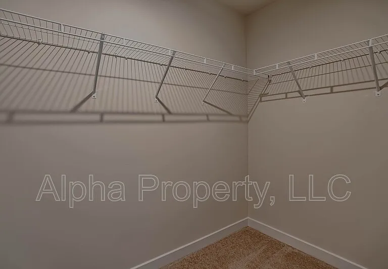 219 Clearwood Dr — Photo 16