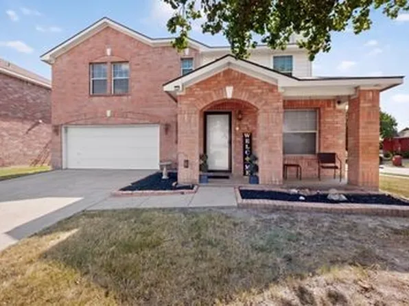 5403 Maverick Dr, Grand Prairie, TX 75052
