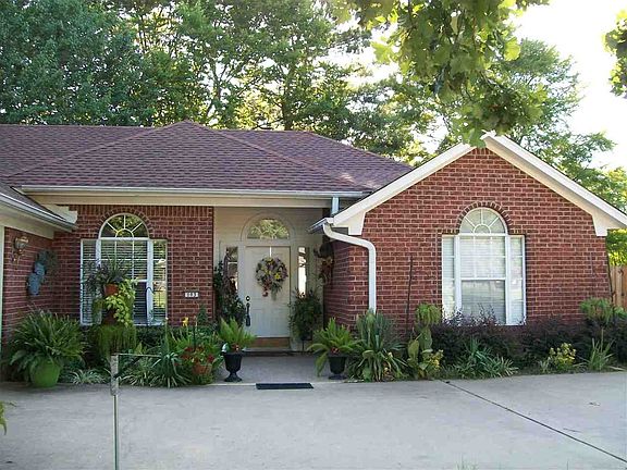 2nd image of 103 Alicia Dawn Dr
