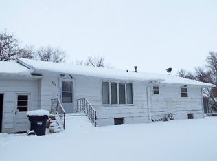 303 7th Ave N, Fessenden, ND 58438