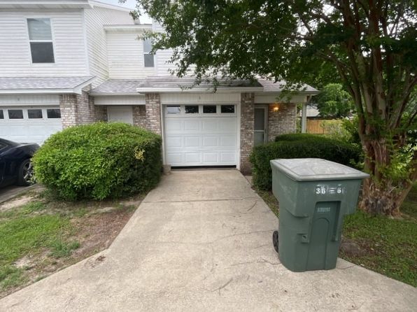 36 Alder Ave SE