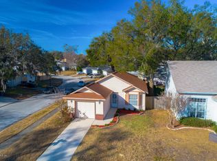 11171 Mikris Dr N, Jacksonville, FL 32225