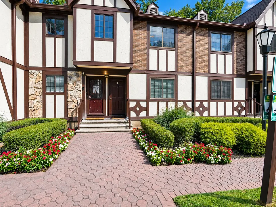 1806 Faulkner Ct
