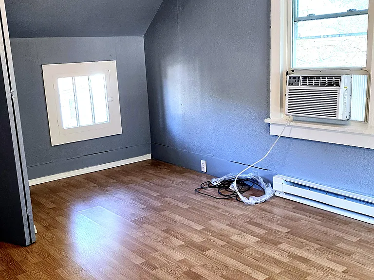 406 Saint Julian St — Photo 28