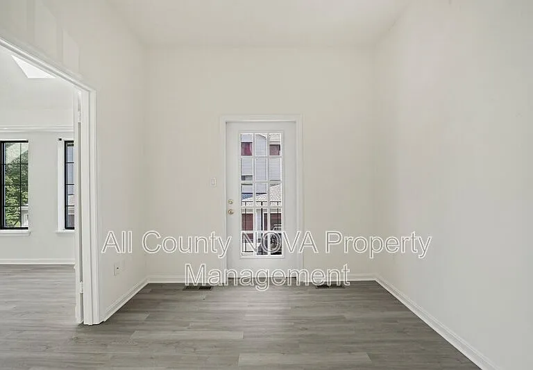 1611 Carriage House Ter #1611 — Photo 10
