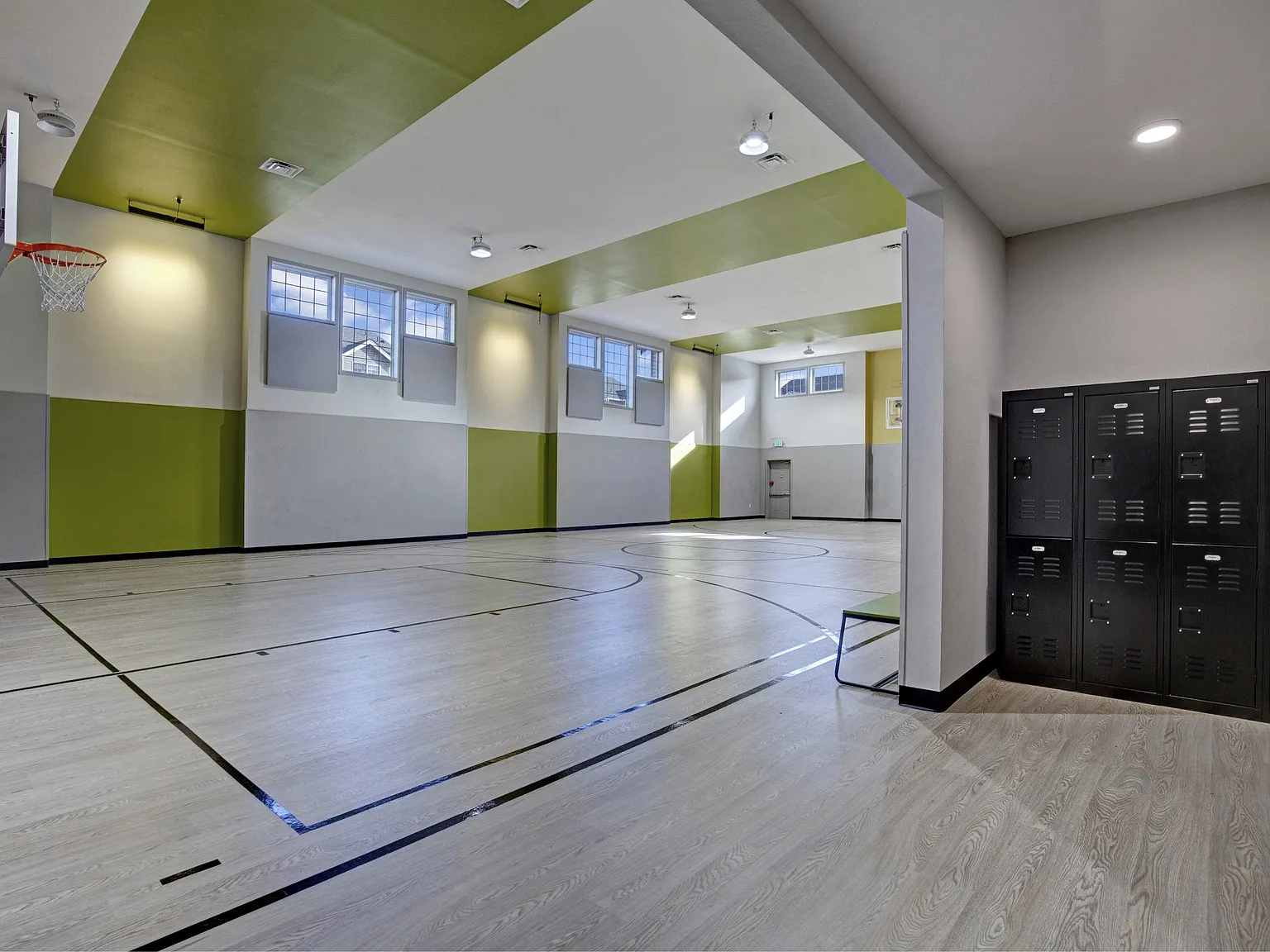Beaumont Grand Apartment Homes — Photo 2