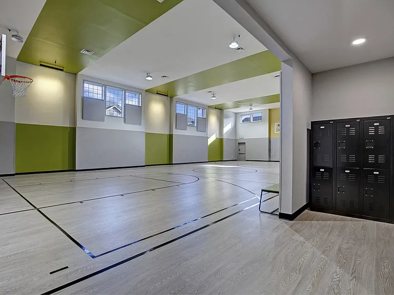 Beaumont Grand Apartment Homes — Photo 2