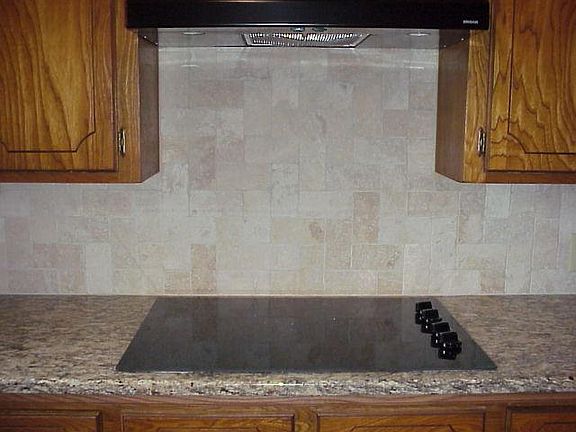 4th image of 4626 Sunflower Cir