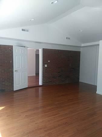 2nd image of 5650 E 19th St
