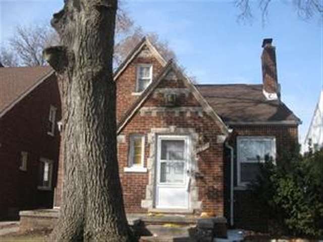 1st image of 20031 Hull St