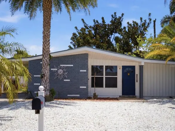 2316 Holyoke Ave, Bradenton, FL 34207