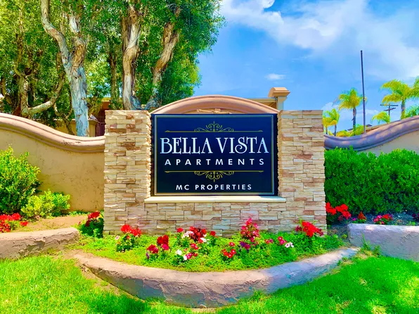 Bella Vista Apartments