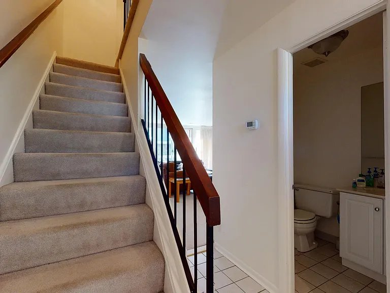 1601 S Hayes St #2 — Photo 10