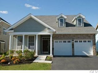 2639 Ambassador Dr, Bethlehem, PA 18017