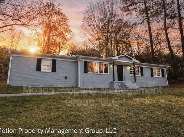 2728 Pierce Dr N, Macon, GA 31204