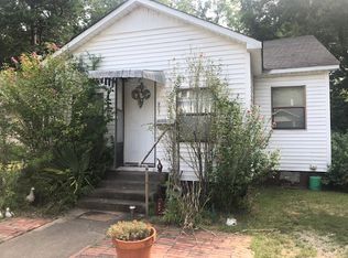 907 S Porter St, Stuttgart, AR 72160