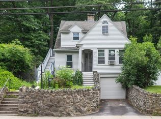 66 Pleasant St, Methuen, MA 01844