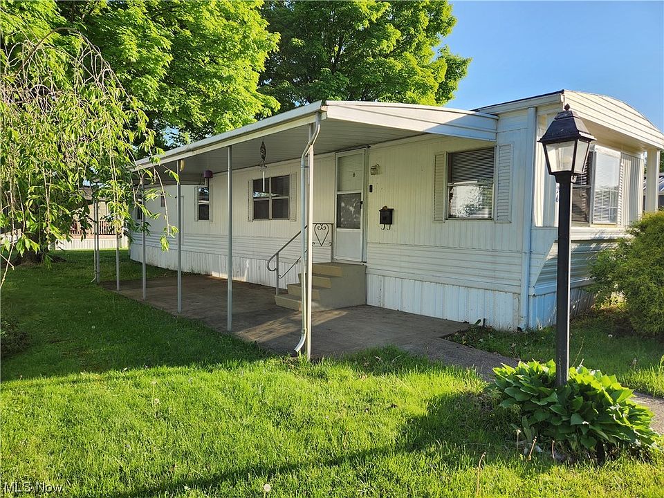 1st image of 226 Windchasers Ln SE
