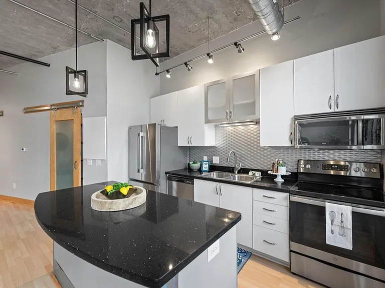 918 3rd St N #207 — Photo 6
