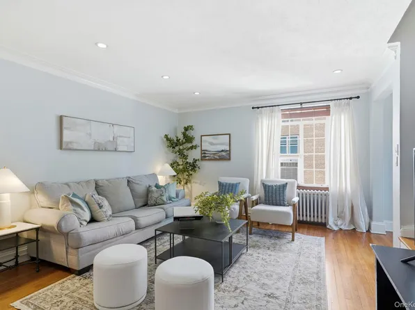 20 N Broadway #K351, White Plains, NY 10601