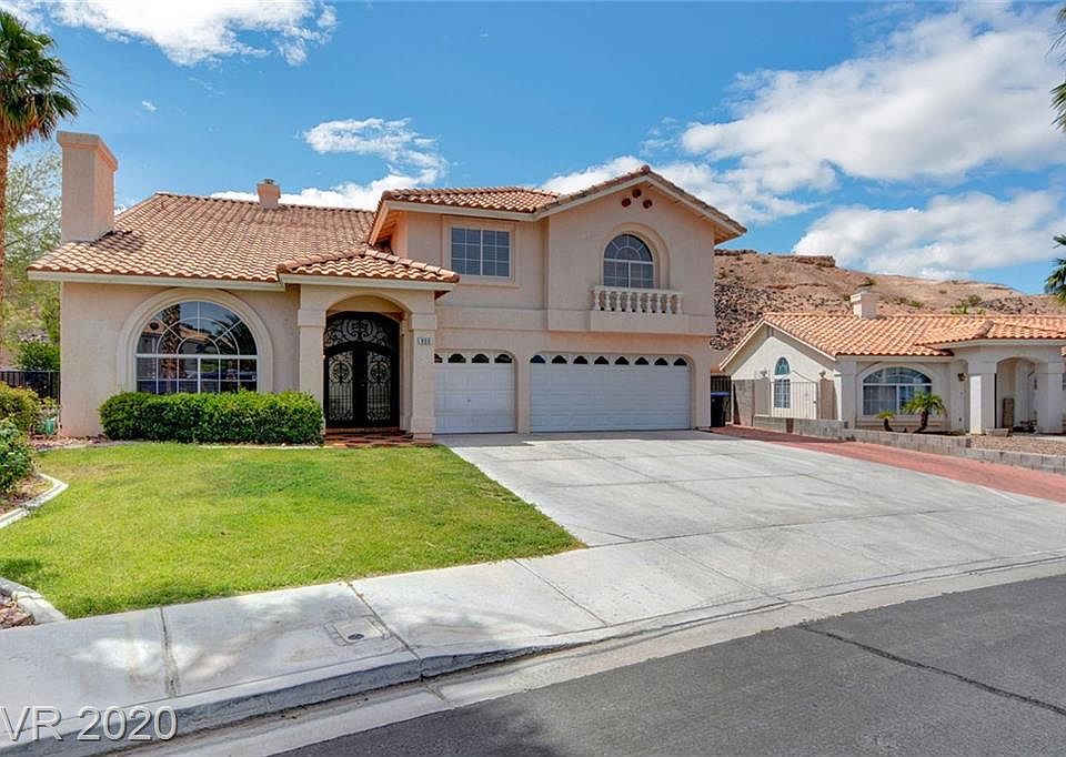 1st image of 906 Alta Oaks Dr