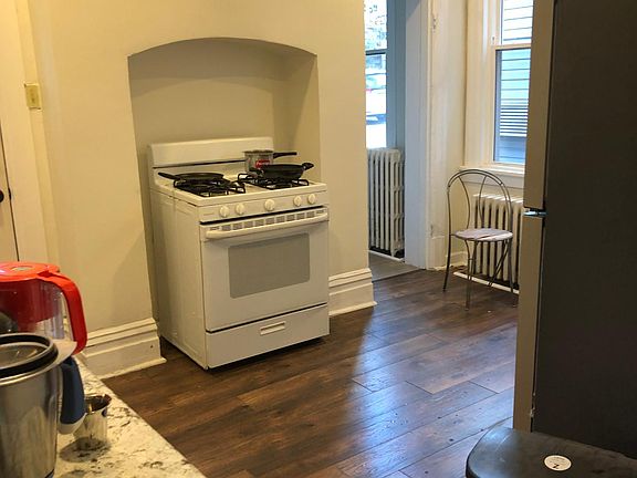 2nd image of 6624 Dalzell Pl APT 1
