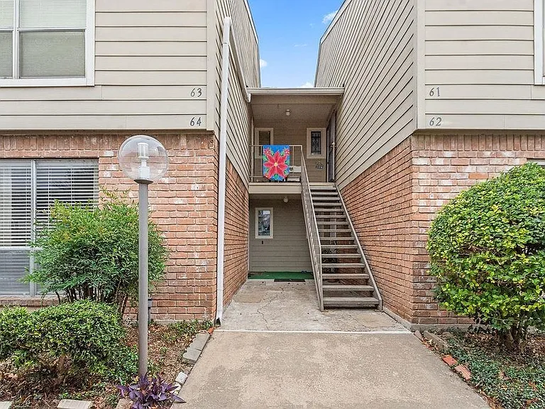 5005 Georgi Ln #64 — Photo 1