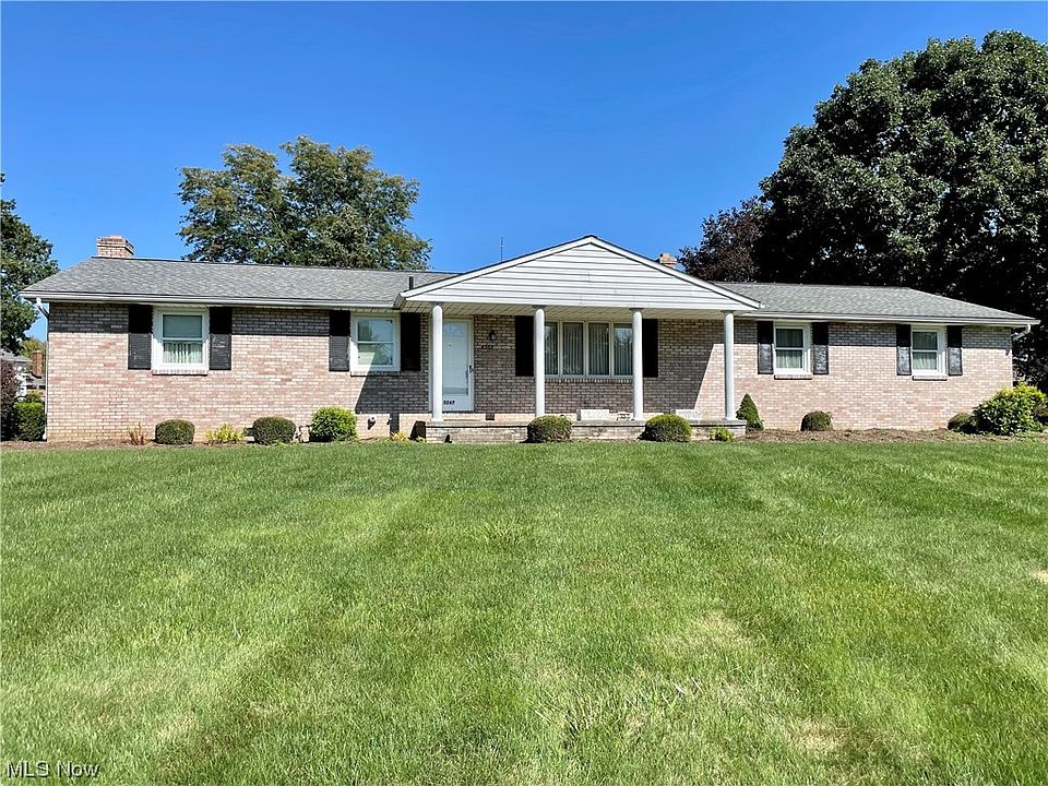 1st image of 5267 Glenoak Dr NE
