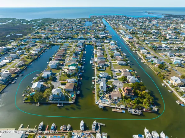 4040 Casa Ct, Hernando Beach, FL 34607